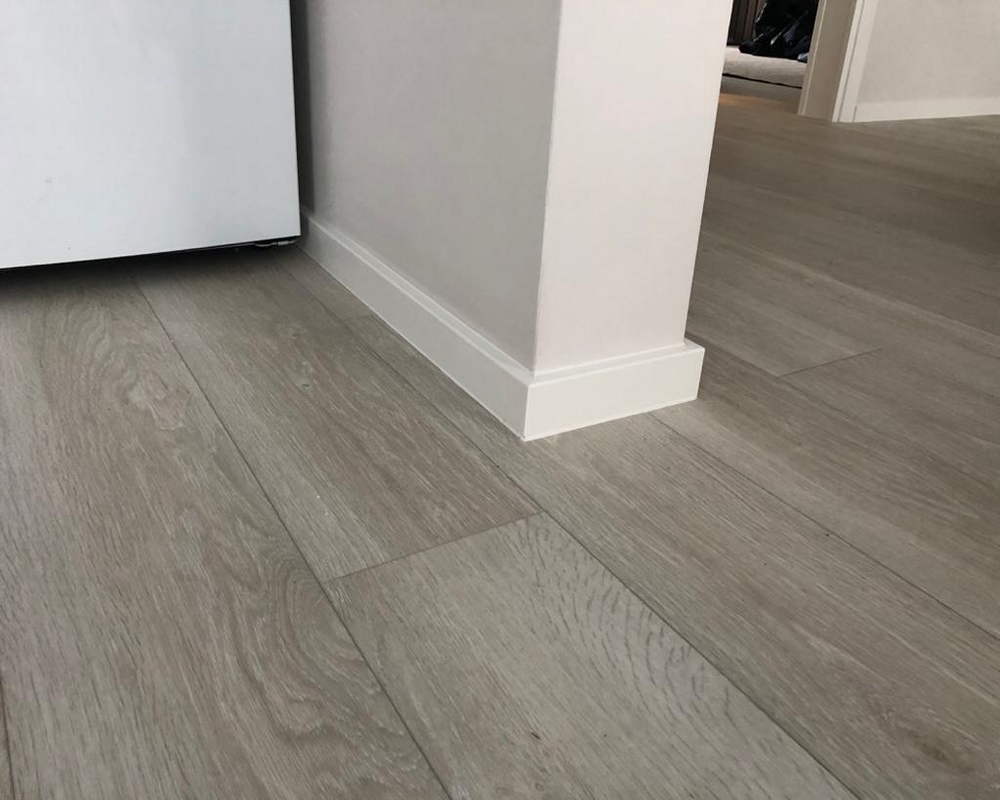 Плинтус ХДФ Dollken Cubu Flex Life 80мм х 2,5 м 1005 Белый RAL 9003