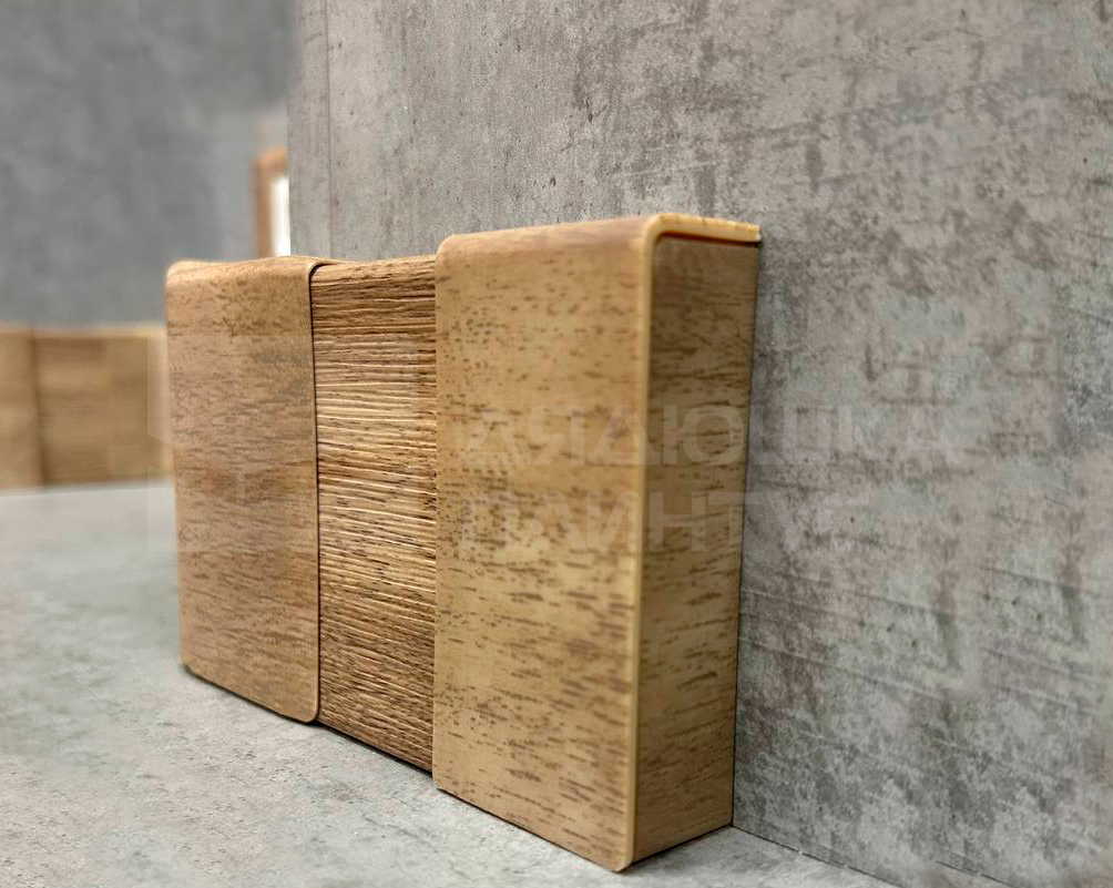 Угол наружный компл.Белый