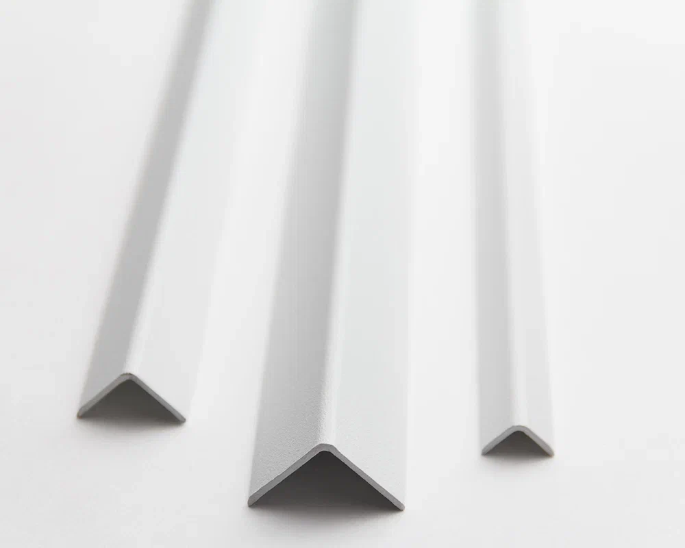 Угол декоративный 25х25 Уп 09-27.2700.516 Белый