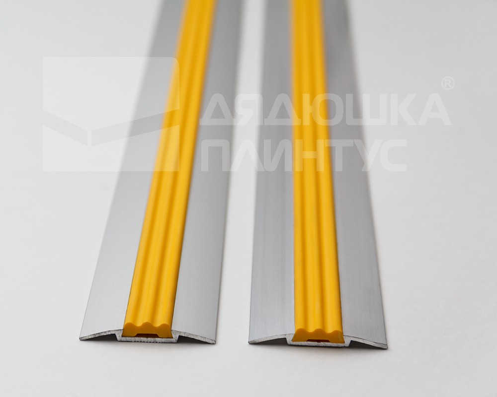 Порог одноуровневый ПС 08.900.03 Шоколад