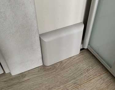 Плинтус МДФ Лука Пл 80МДФ.2700.Point line 24062 Айс грей