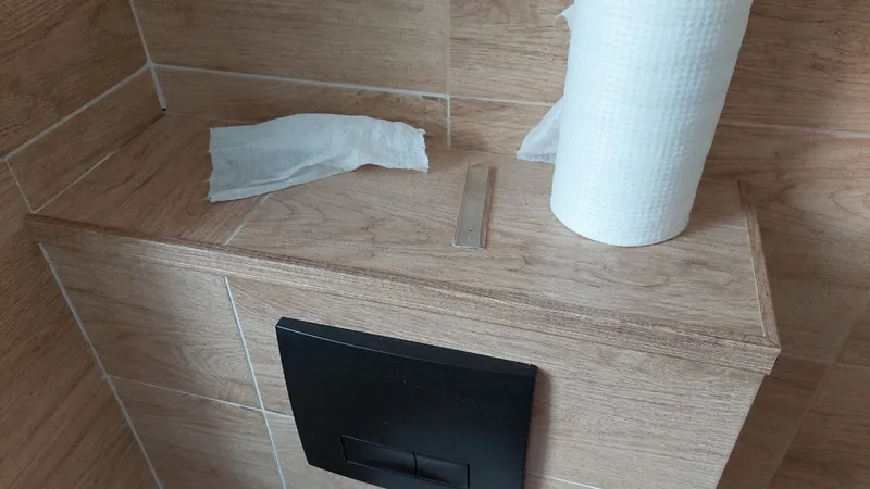 Угол декоративный 30х30 Уп 12-27.2700.585 Клен