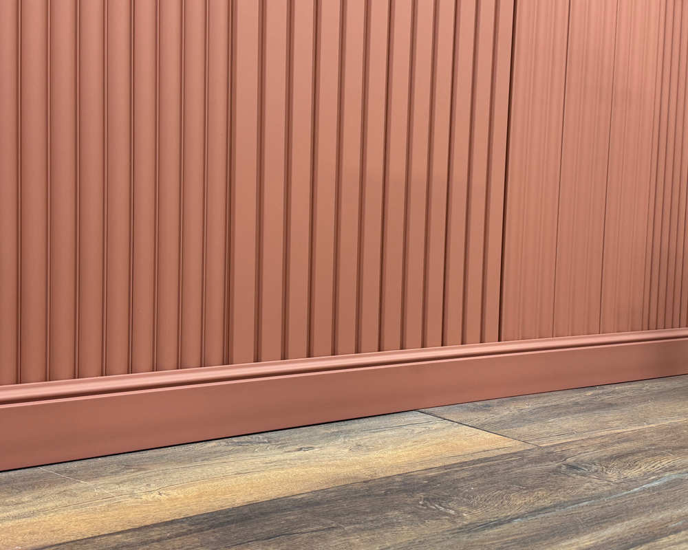 Плинтус из полистирола высокой плотности NMC Wallstyl FL1 Белый