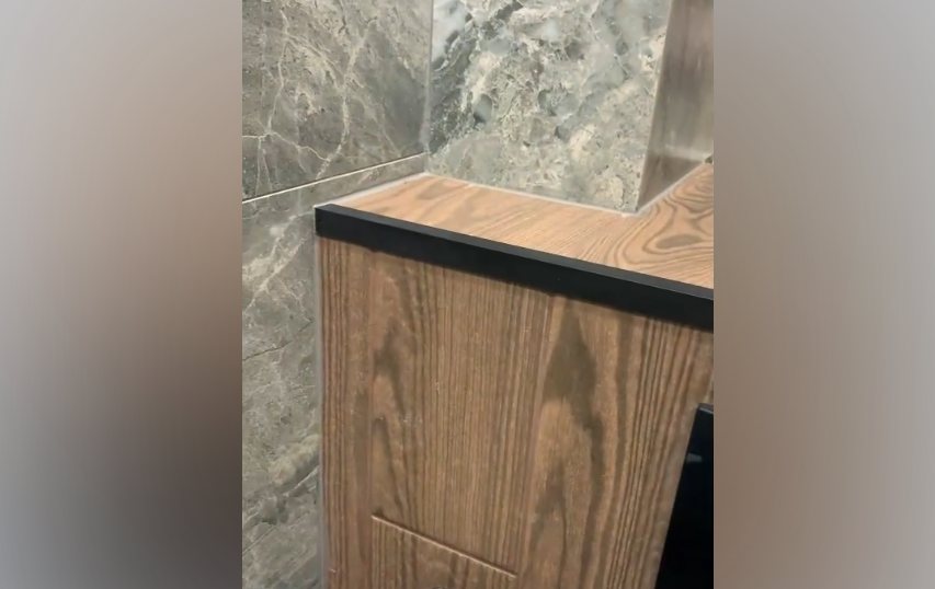 Угол декоративный 25х25 Уп 09-27.2700.515 Черный